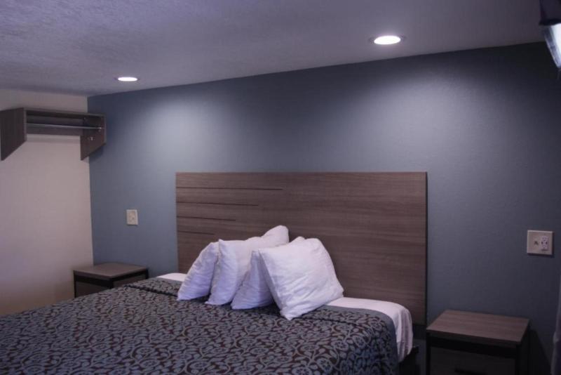 Americas Best Value Inn Port Aransas — photo 43