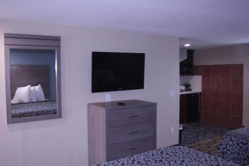 Americas Best Value Inn Port Aransas — photo 24