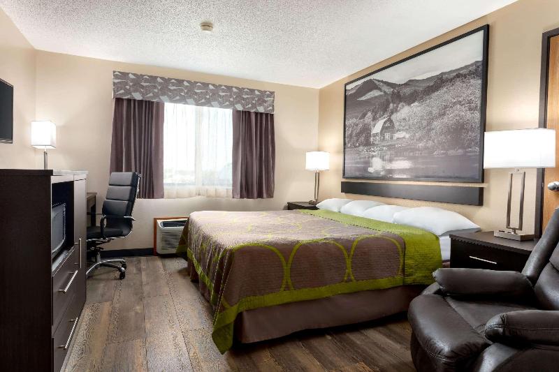 Super 8 by Wyndham Chillicothe image