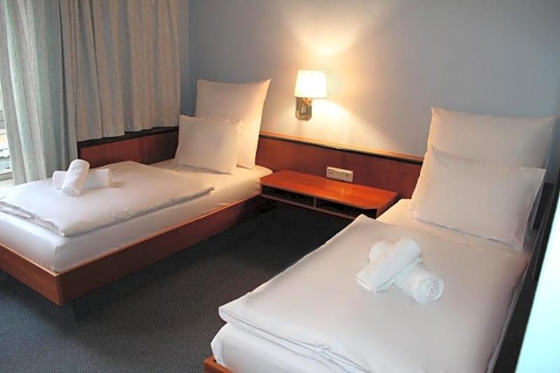 Hotel Mozart image