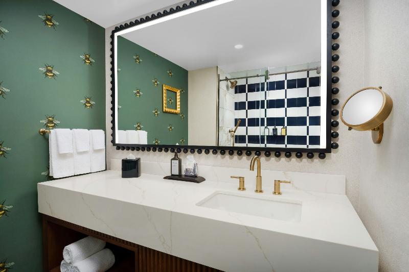 The Mecklen Hotel, Charlotte, a Tribute Portfolio image