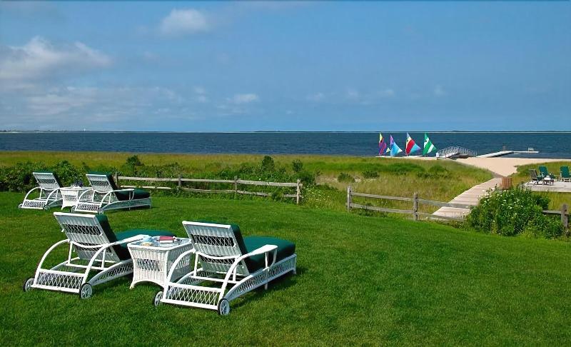 The Wauwinet, an Inn by the Sea — general view