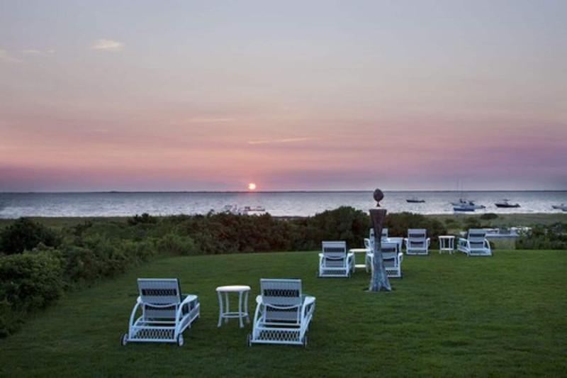 The Wauwinet, an Inn by the Sea