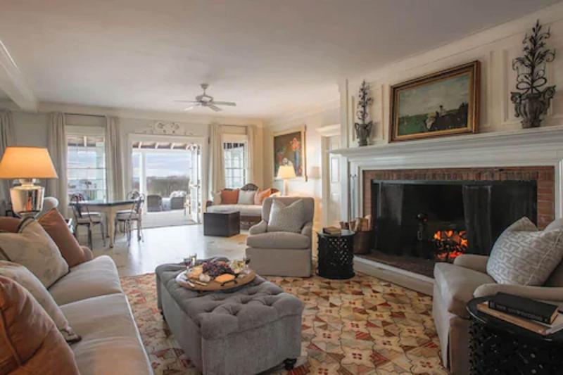 The Wauwinet, an Inn by the Sea