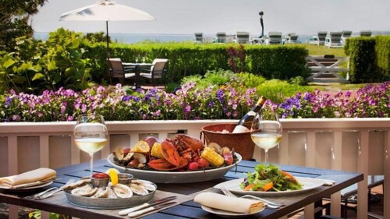 The Wauwinet, an Inn by the Sea