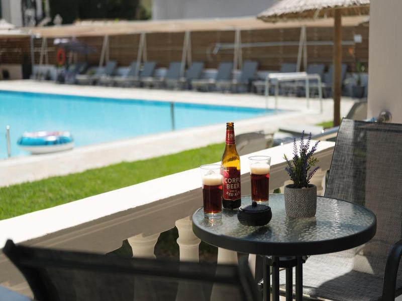 Katsaros Studios & Apartments image
