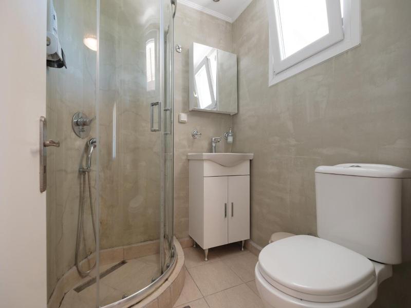 Katsaros Studios & Apartments image