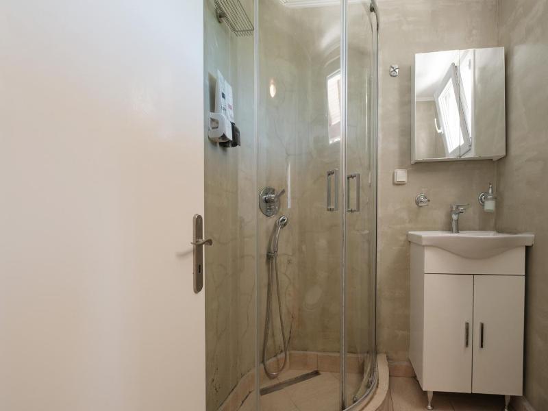Katsaros Studios & Apartments image