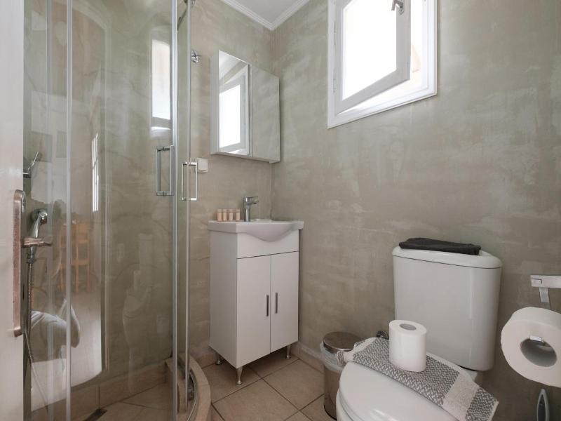 Katsaros Studios & Apartments image