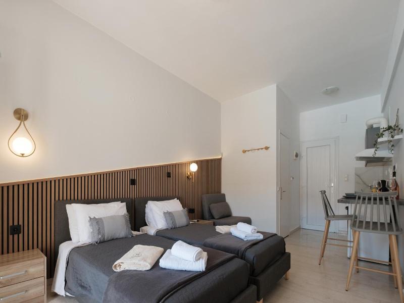 Katsaros Studios & Apartments image