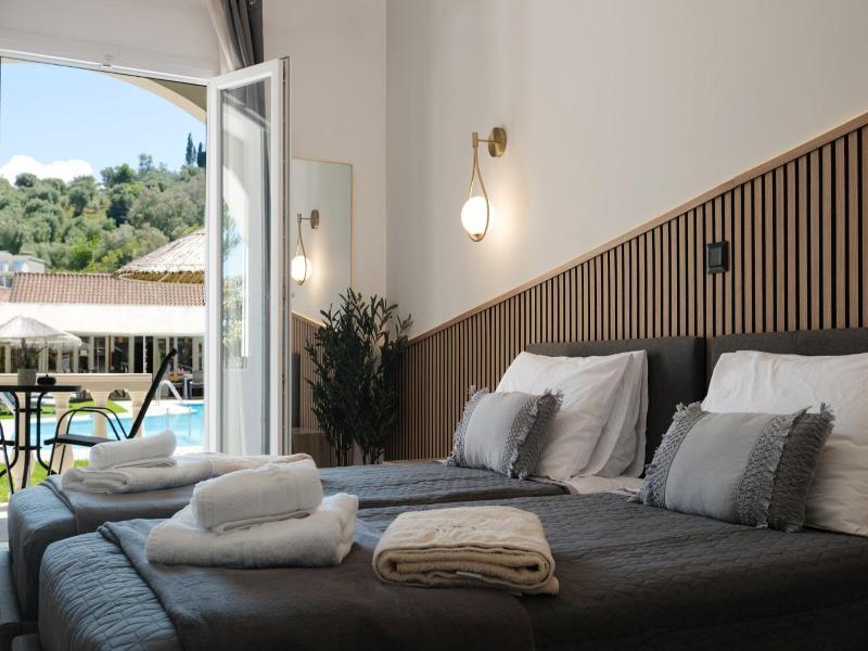 Katsaros Studios & Apartments image