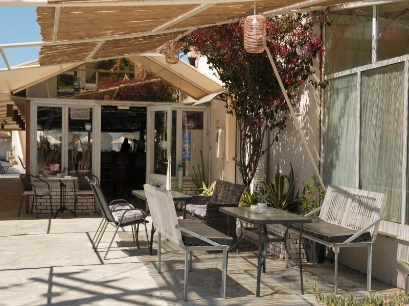 Katsaros Studios & Apartments image