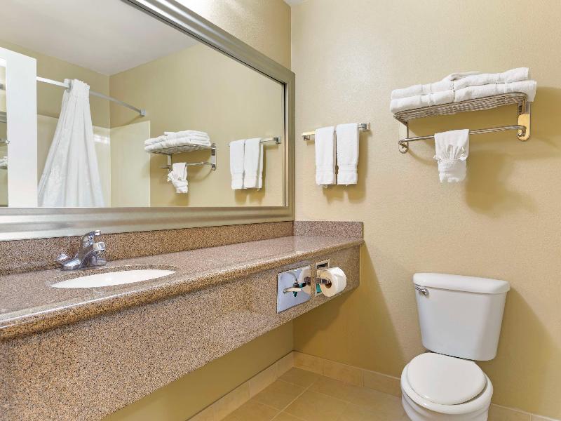 Best Western Plus Waco North image