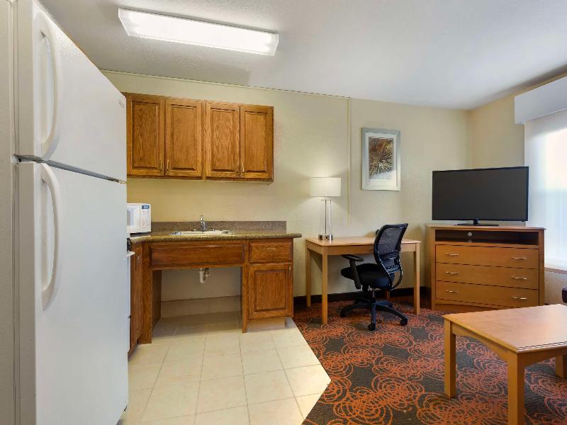 Best Western Plus Waco North image