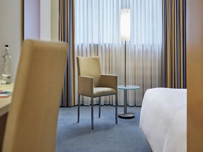 Lindner Hotel Cologne Am Dom, part of JdV by Hyatt image