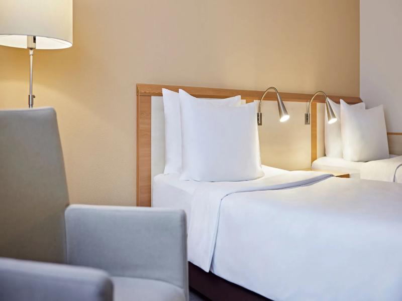 Lindner Hotel Cologne Am Dom, part of JdV by Hyatt image