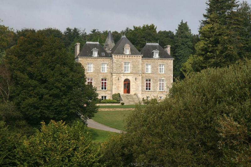 Domaine de la Ferriere image