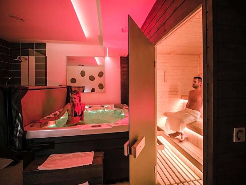 Wellness Hotel Frymburk image