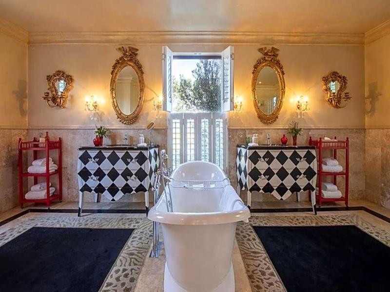 La Residence image