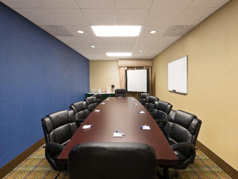 Holiday Inn Express & Suites Casa Grande By IHG