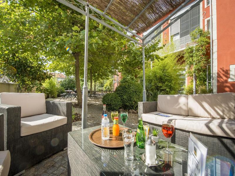 Appart Hotel Del Capucins image