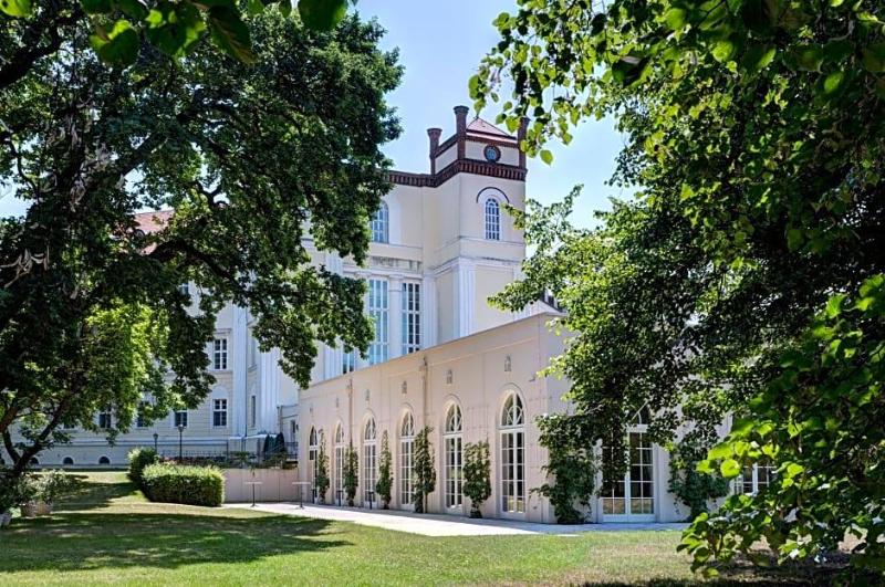 Schloss Lübbenau image