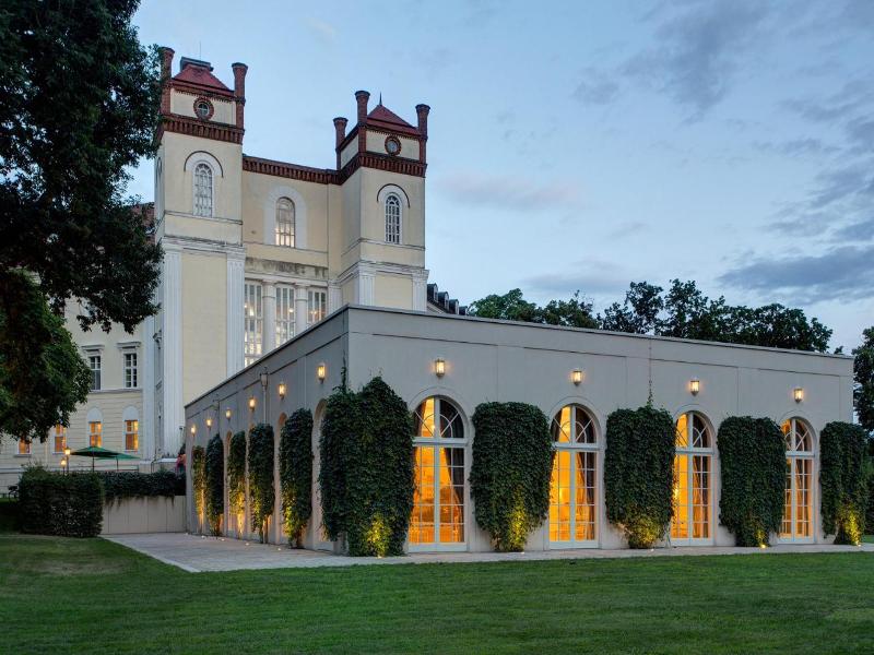 Schloss Lübbenau image
