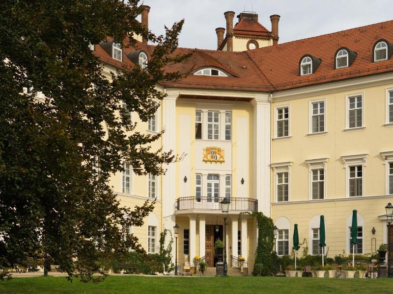 Schloss Lübbenau image