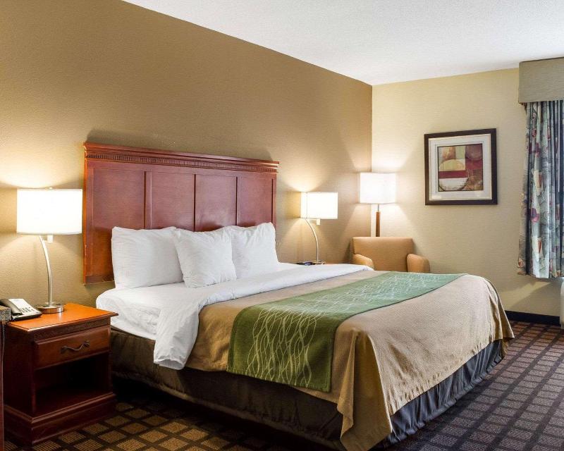 Quality Inn Cleveland, MS image
