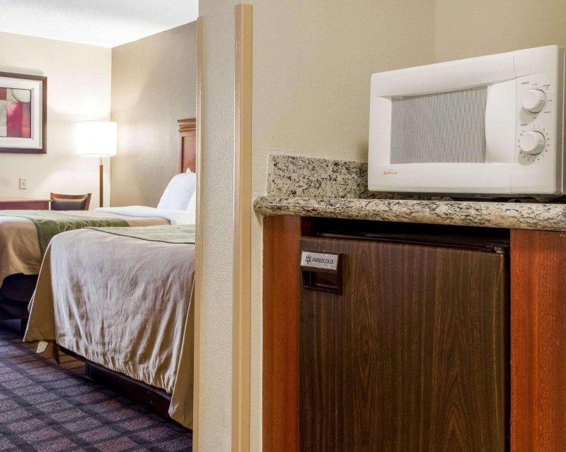 Quality Inn Cleveland, MS image