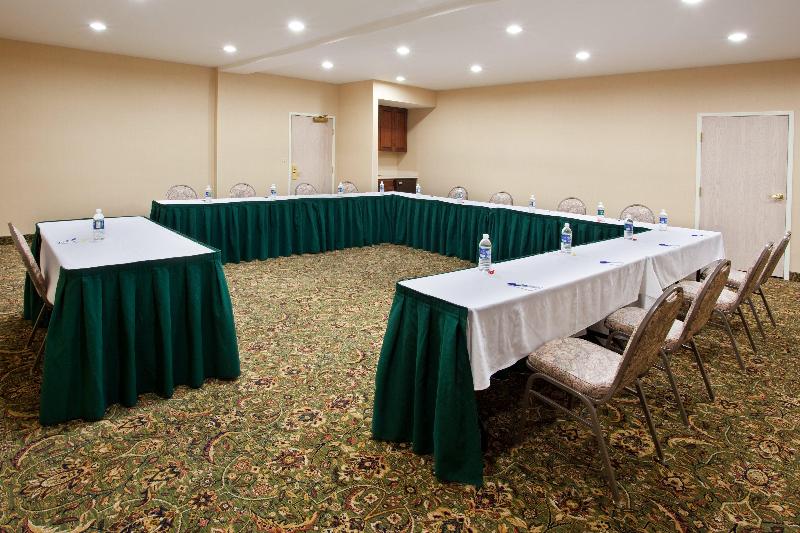 Holiday Inn Express & Suites Marion image