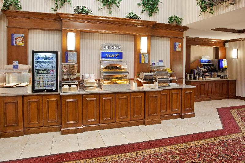 Holiday Inn Express & Suites Marion image