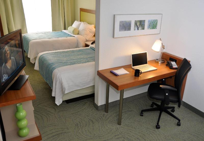 Hotel SpringHill Suites Cincinnati North / Forest Park
