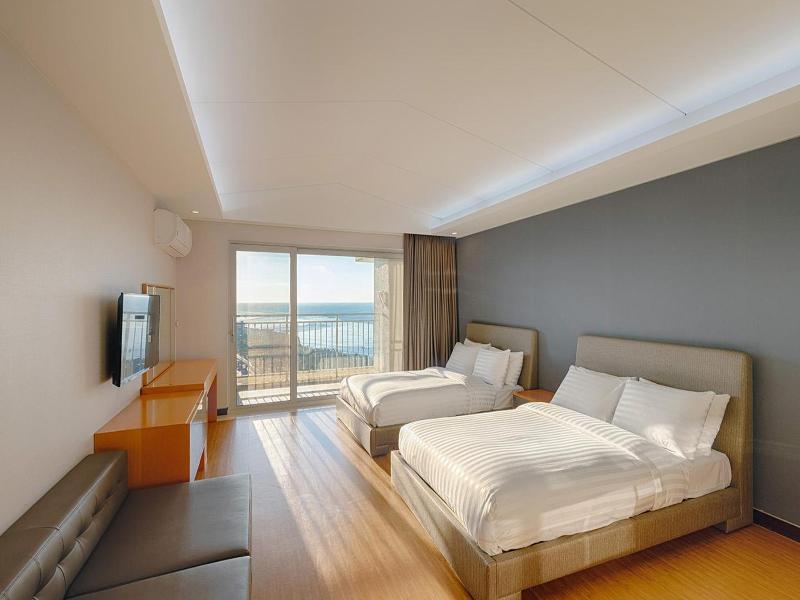 Shineville Luxury Resort image