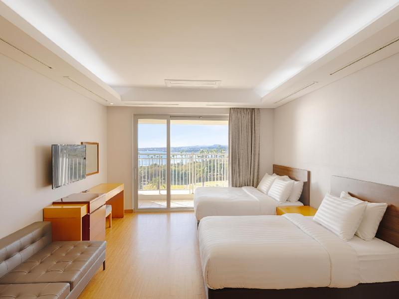 Shineville Luxury Resort image