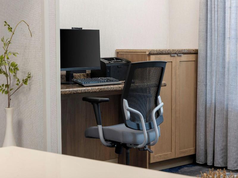 Fairfield Inn & Suites by Marriott Cincinnati East image