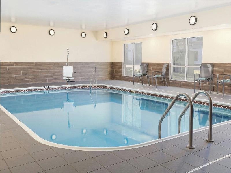 Fairfield Inn & Suites by Marriott Cincinnati East image