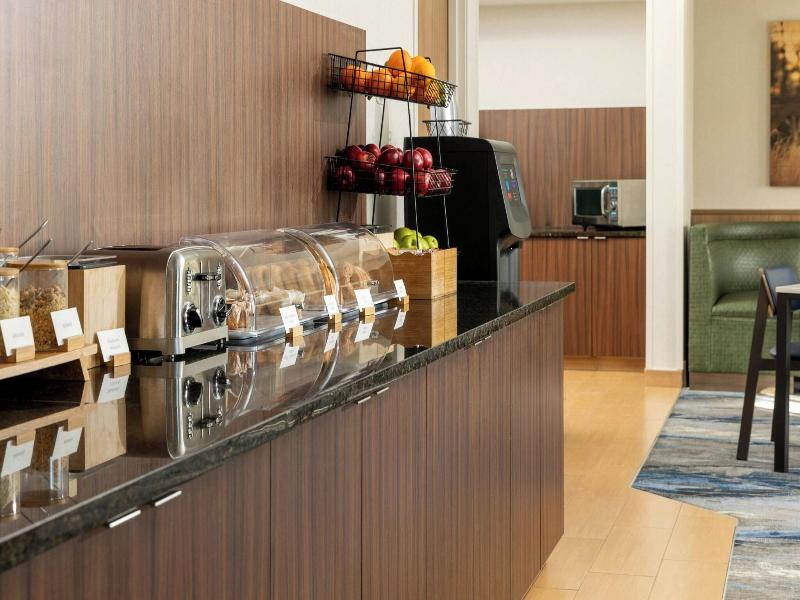 Fairfield Inn & Suites by Marriott Cincinnati East image