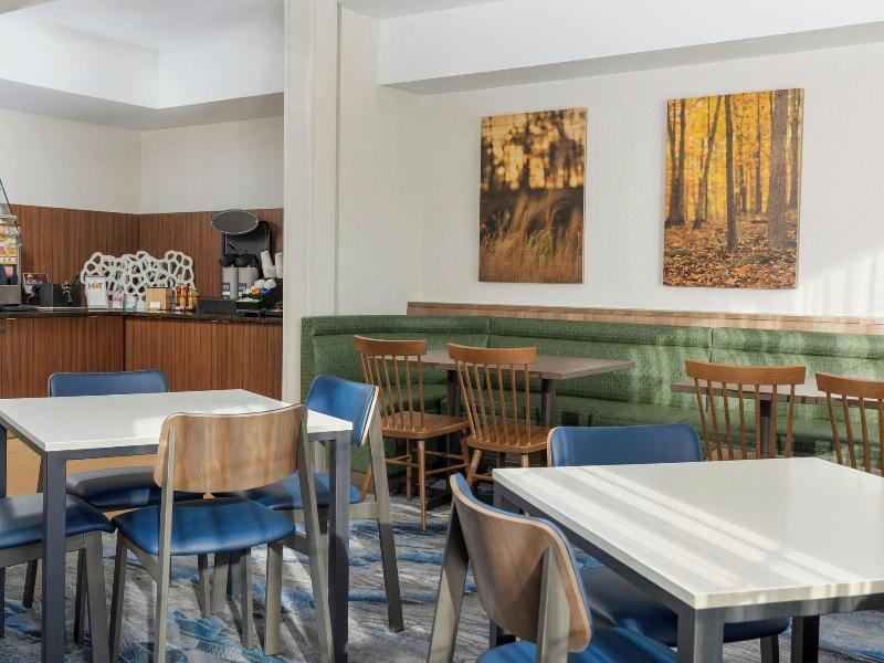 Fairfield Inn & Suites by Marriott Cincinnati East image