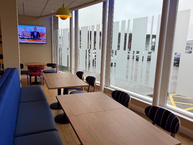 Holiday Inn Express Nuneaton image