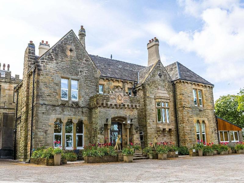 Hunday Manor Country House Hotel image