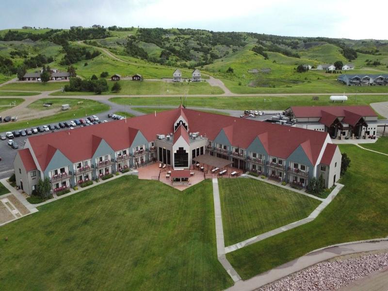 Cedar Shore Resort
