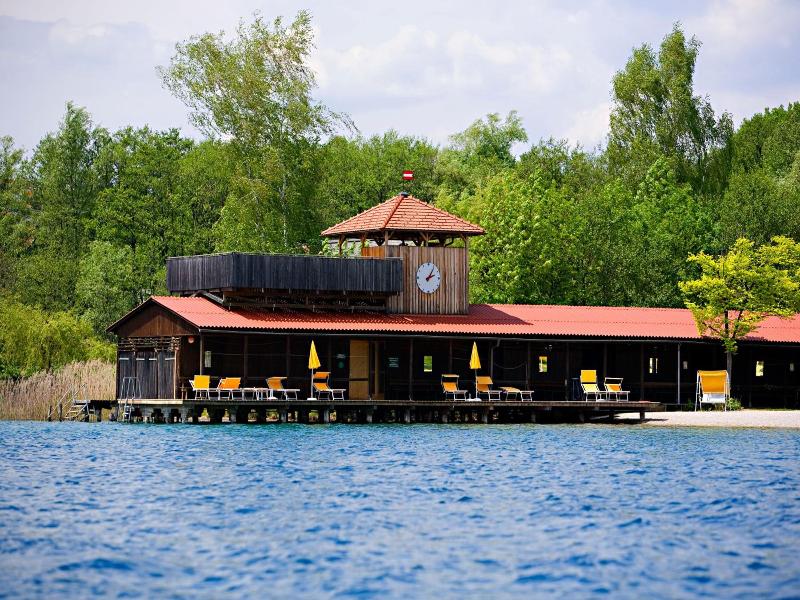 Wellness- und Geniesserhotel Karnerhof image