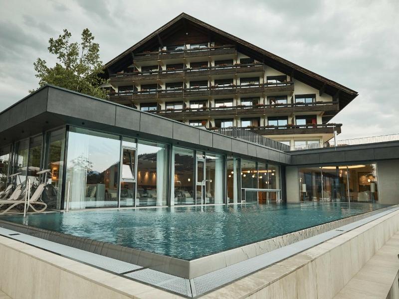 Wellness- und Geniesserhotel Karnerhof image