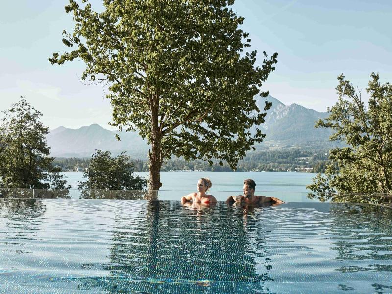 Wellness- und Geniesserhotel Karnerhof image