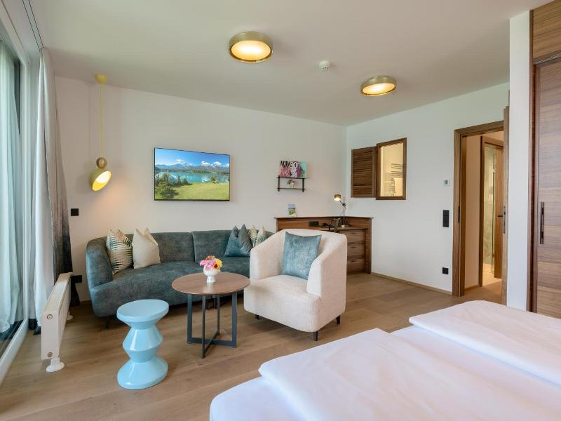 Wellness- und Geniesserhotel Karnerhof image