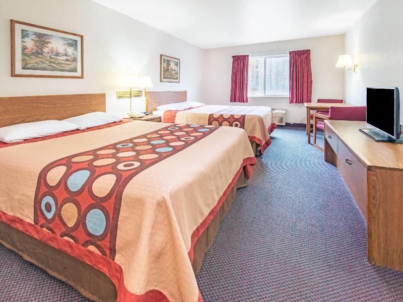 Super 8 by Wyndham Richfield Area image