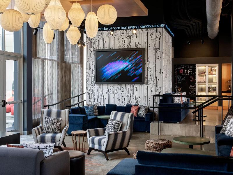 Aloft Beachwood image