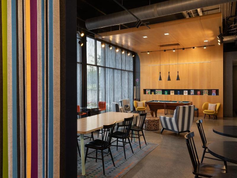 Aloft Beachwood image