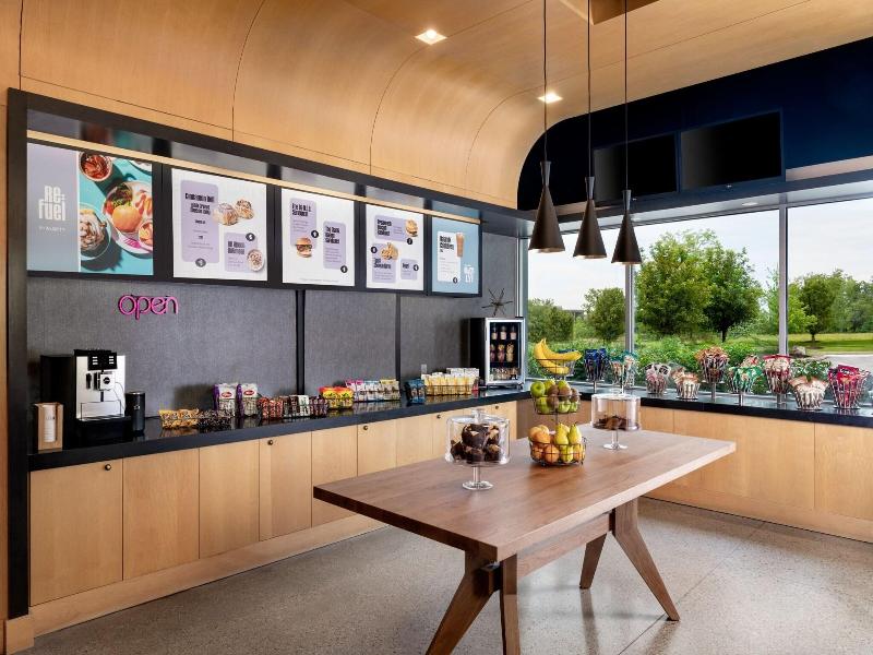 Aloft Beachwood image